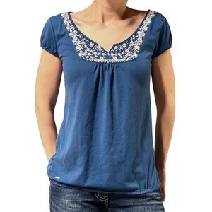 Aeropostale | Vintage Y2K Embroidered Beaded Neckline Relaxed Ruched Bottom Top